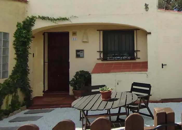 Casa Atenes